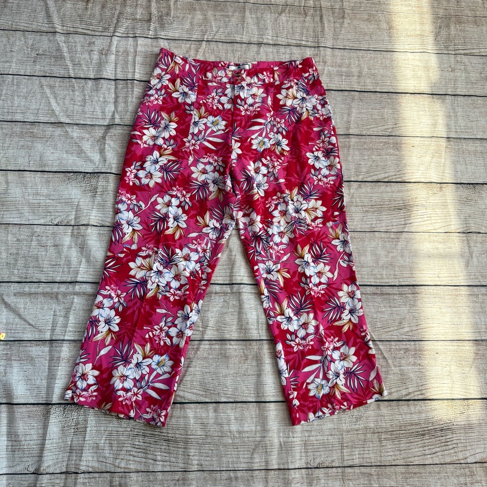Stella Parker Island Collection size 8 pink floral Hawaiian pants